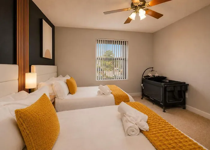 Apartment Near Asu - 2br Pool & Gym *