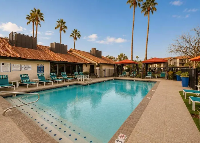 Near Asu - 2br Pool & Gym *